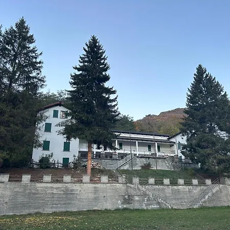 Tana Della Volpe Σπίτι διακοπών Antey-Saint-André