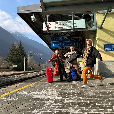 Tana Della Volpe Antey-Saint-André