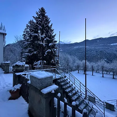 Tana Della Volpe Dom wakacyjny Antey-Saint-André